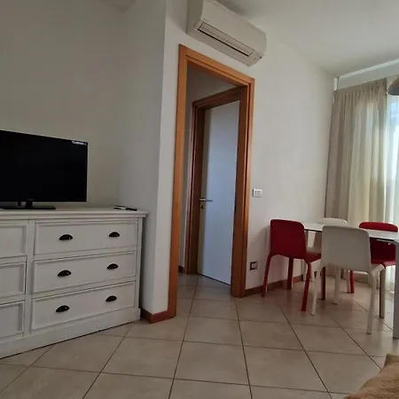 Bosco Dell'impero 2rooms Terrace Apartment